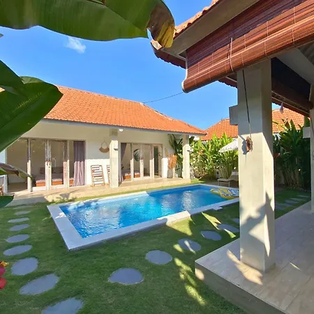 Charming 2 Bedrooms Villa In The Heart Of Umalas