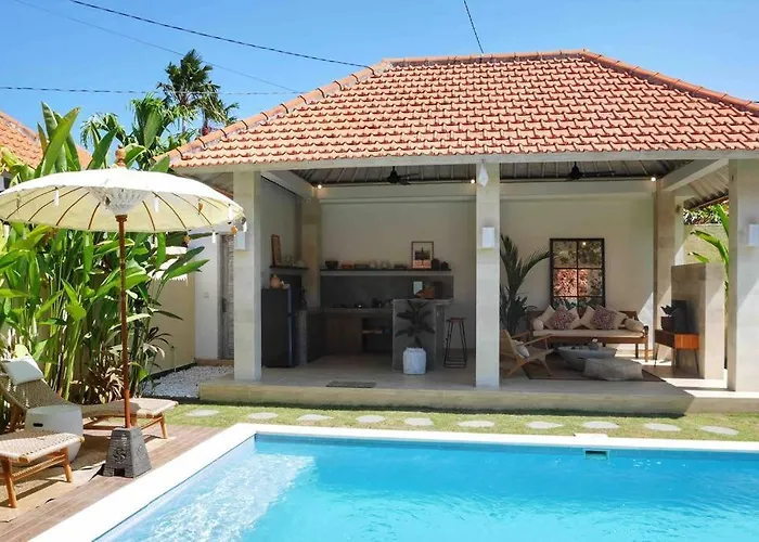 Charming 2 Bedrooms In The Heart Of Umalas Villa Canggu